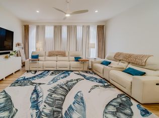 168 Minerva Pl, Spring Hill, FL 34609