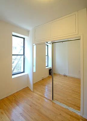 Rented by Nest Seekers International | media 10