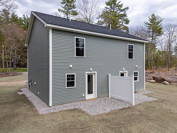 4th image of 62 Middle Ridge Road #B
