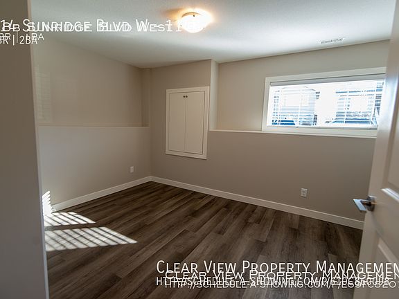5th image of 114 Sunridge Blvd W #114B