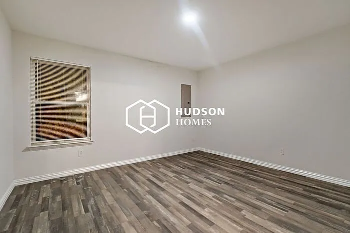 1605 E Morphy St — Photo 11