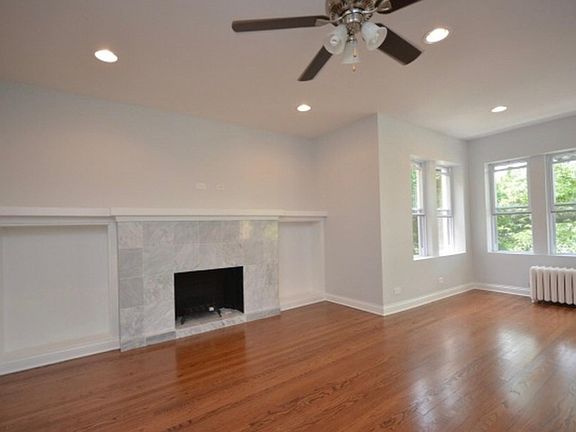 4th image of 1721 W Bryn Mawr Ave