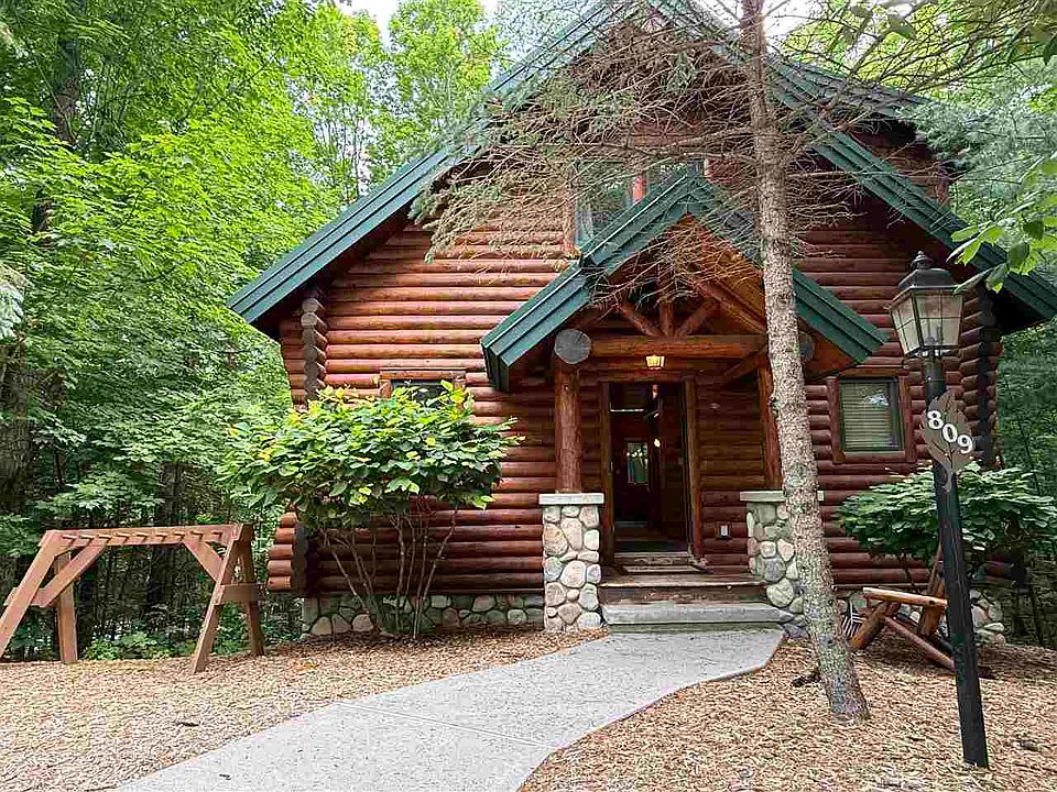 1st image of 670 Beech Dr #809
