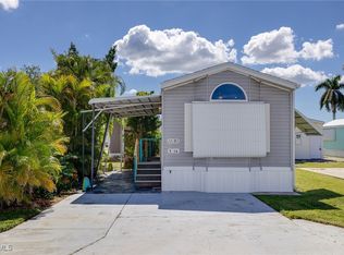 11083 Sunburst Ln, Fort Myers, FL 33908