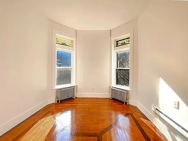 680 Saint Marks Ave #1-R — Photo 4