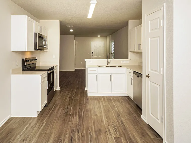 10710 Butterfly Pass — Photo 11