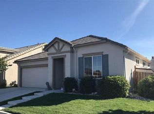7460 Windswept Loop, Sparks, NV 89436