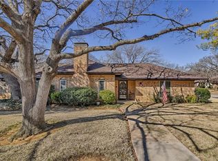 2900 Steeplechase Trl, Arlington, TX 76016
