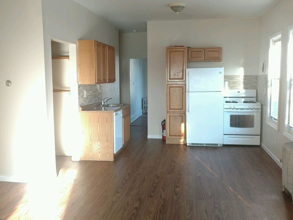 2nd image of 119 W Blancke St APT 4