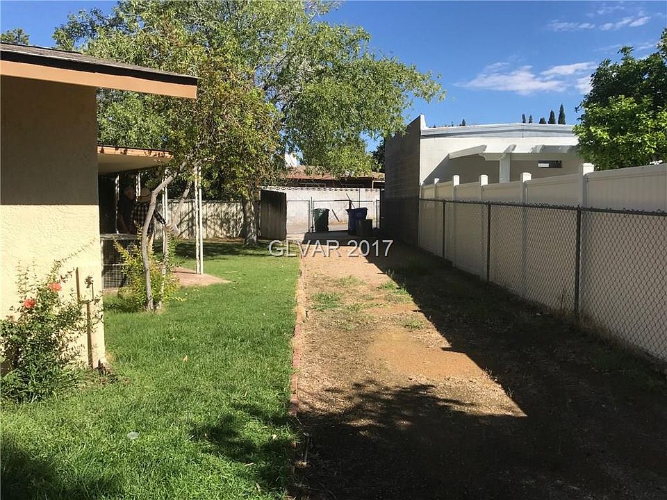 2nd image of 502 8th St