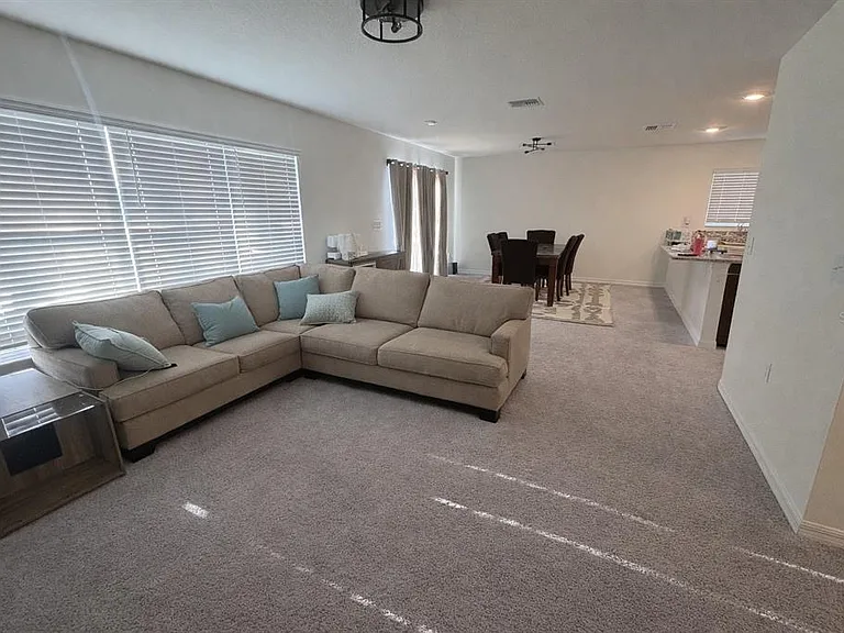 8328 Wilder Pines Ave — Photo 2