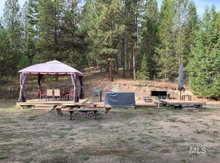 119 Warner Dr, Cascade, ID 83611