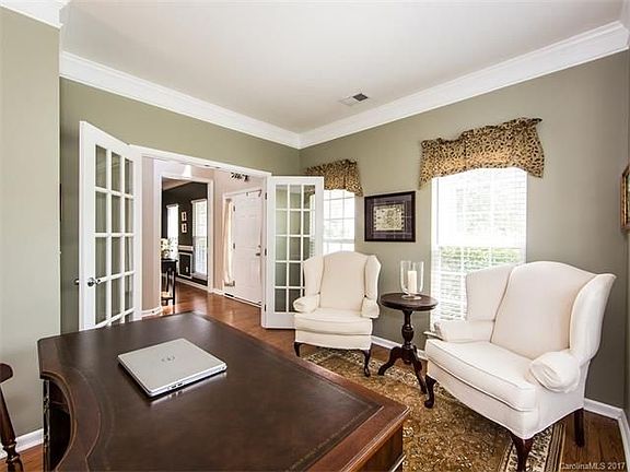 4th image of 11613 Planters Estates Dr