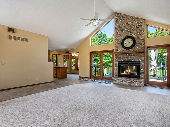 4th image of 6030 Paw Paw Lake Rd