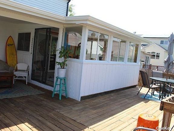5th image of 45 Lee Ave