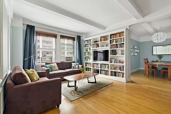 1st image of 20 W 72nd St #901