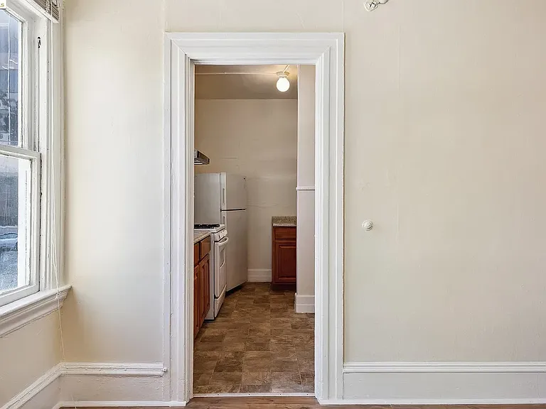 2306 Waverly St — Photo 31