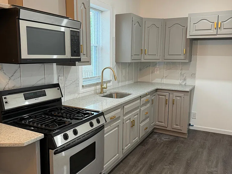342 E Westfield Ave #1B — Photo 4