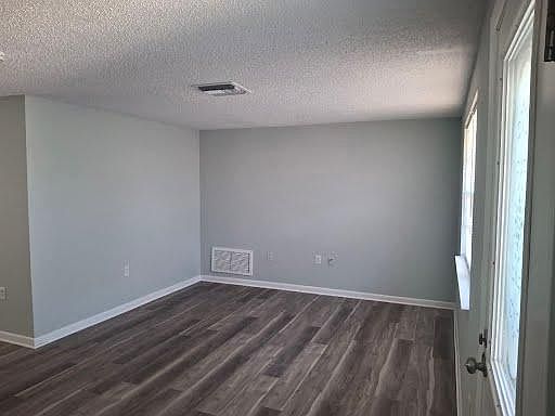 4th image of 8724 Sabal Way