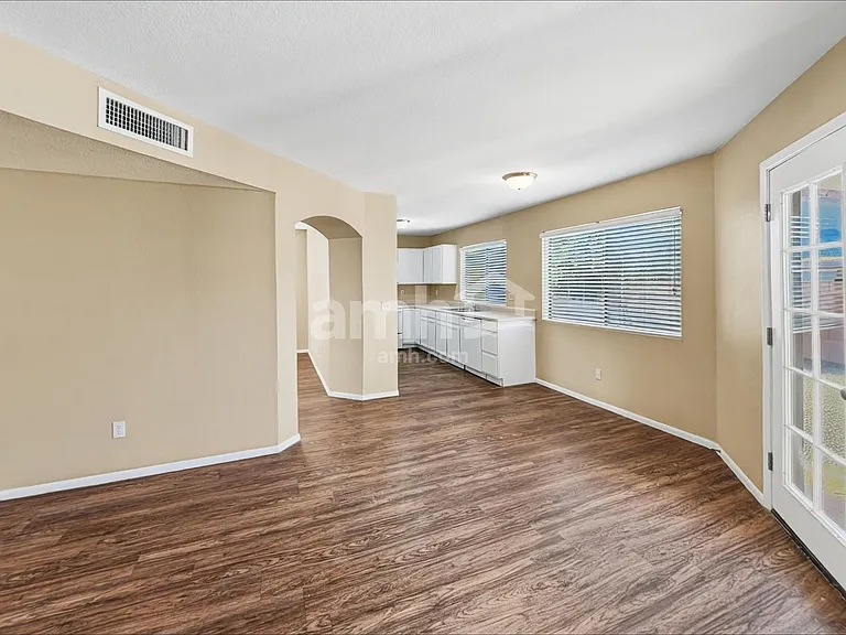 9957 E Paseo — Photo 5