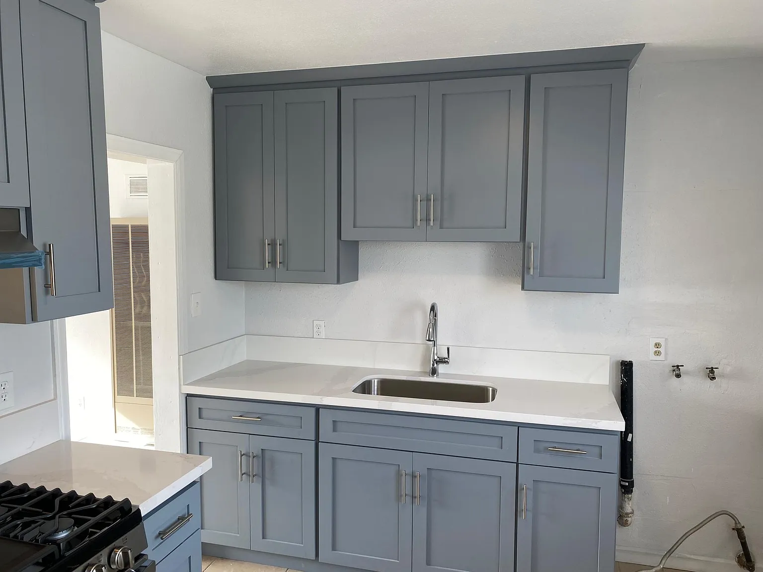 2 bed, 700 sqft, $2,695 — Photo 3