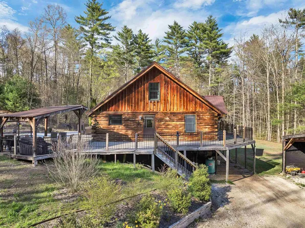 18 Wallace Lane, Raymond, NH 03077