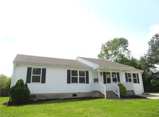 3212 Hancock Dr, Chesapeake, VA 23323