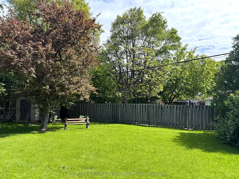 35 Coppermill Dr — Photo 42