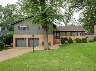 5636 Barfield Rd, Memphis, TN 38120