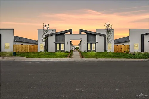 11400 N 25th St Photo 1