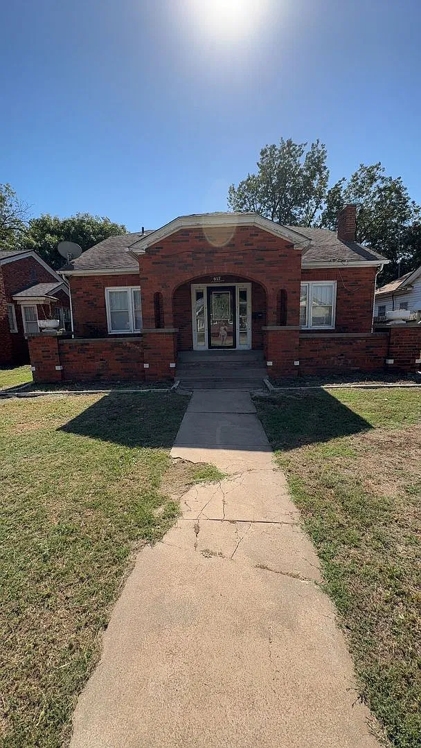 817 W York for rent — Photo 1