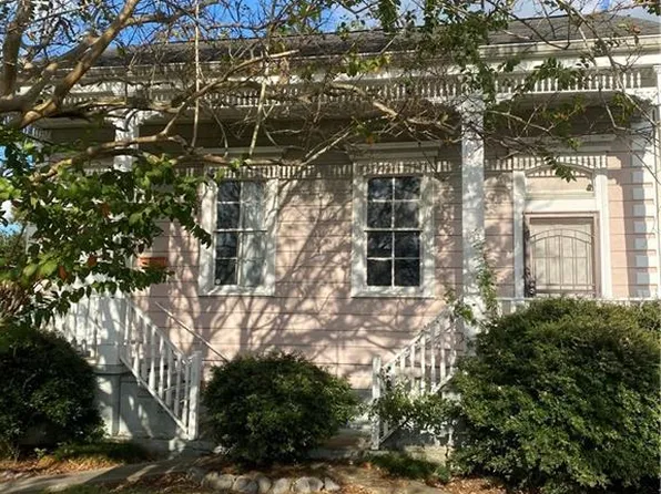 129 Ocean Ave, Gretna, LA 70053
