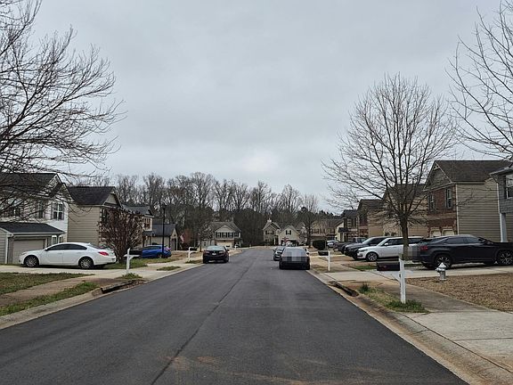 4th image of 262 Parkview Place Dr