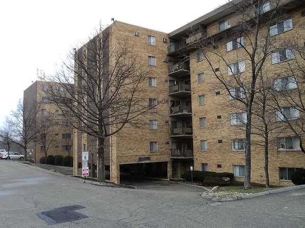 Southpointe Towers