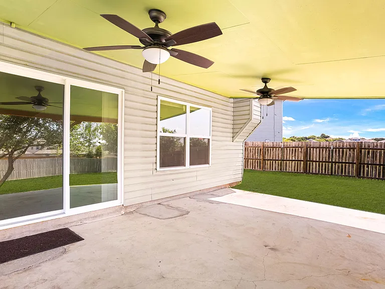 8090 Chestnut Ash in Converse TX - Homes For Rent in San Antonio TX Texas Network Realty