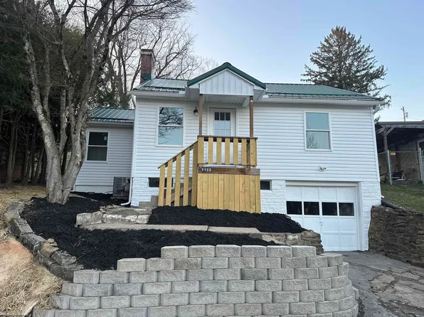1133 Sunset Dr, Fairmont, WV 26554