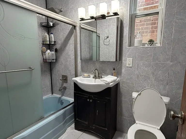 1823 Tomlinson Ave #1 — Photo 5