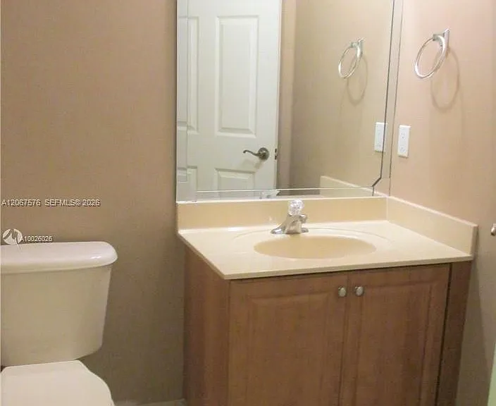 12738 SW 49th Ct #12738 — Photo 6