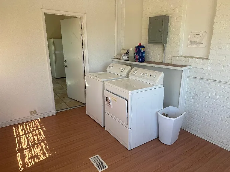 900 Upson Dr #A — Photo 8