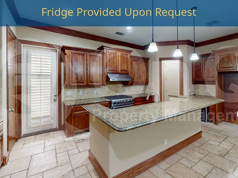 4516 Gilbert Ave — Photo 5