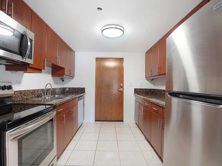 4405 N Ocean Dr #201 — Photo 6