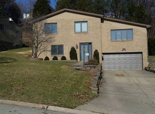 84 Woody Crest Dr, Pittsburgh, PA 15234