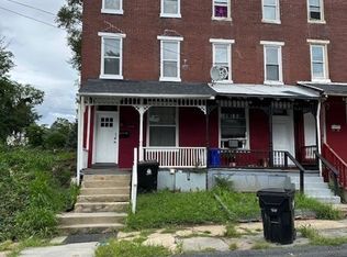 1146 1/2 Derry St, Harrisburg, PA