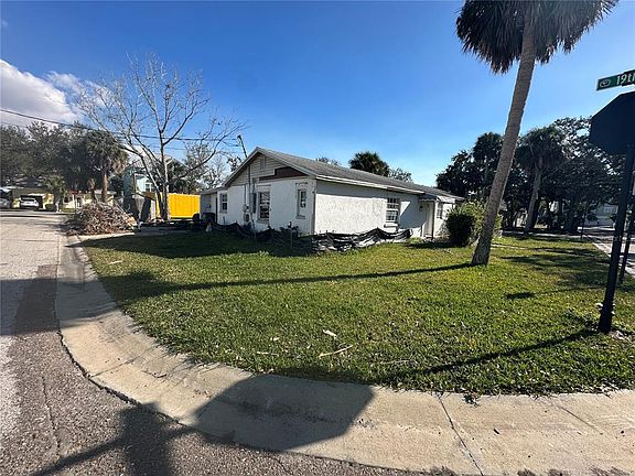 5th image of 1811 2nd St Lot 1