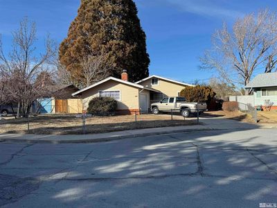 660 S Richmond Ave, Carson City, NV, 89703