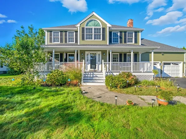 15 Sparrow Rd, Stoughton, MA 02072