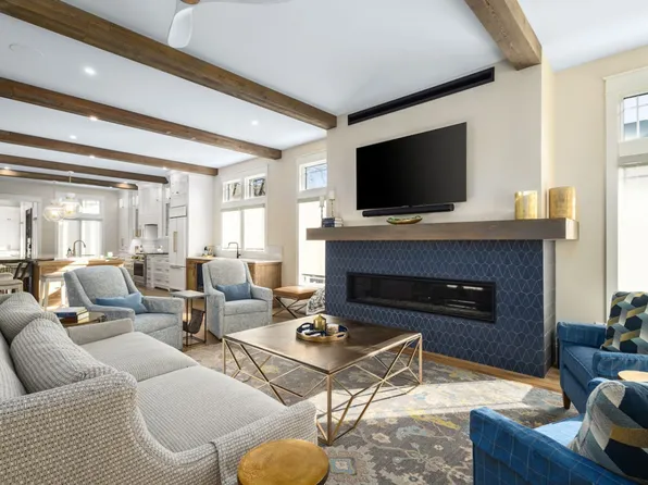 1112 N Saint Peter St #Id1299324p, South Bend, IN 46617