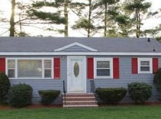 42 Oakdale Rd, Wilmington, MA 01887