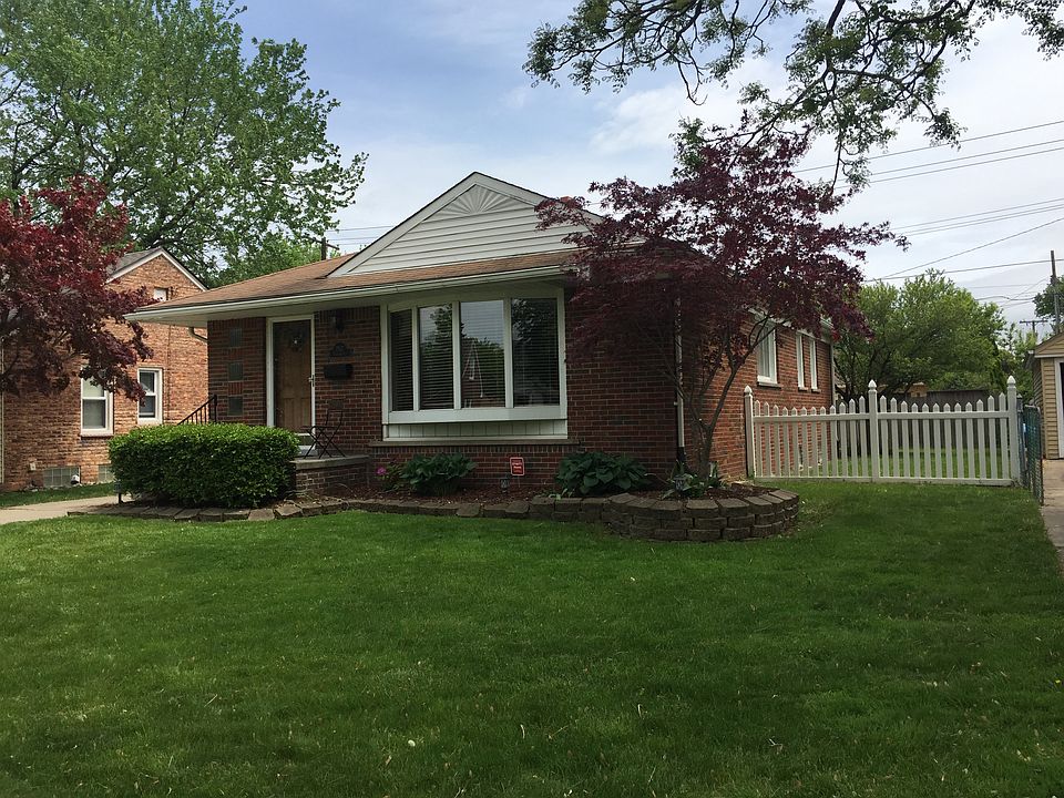 1st image of 7817 Park Ave