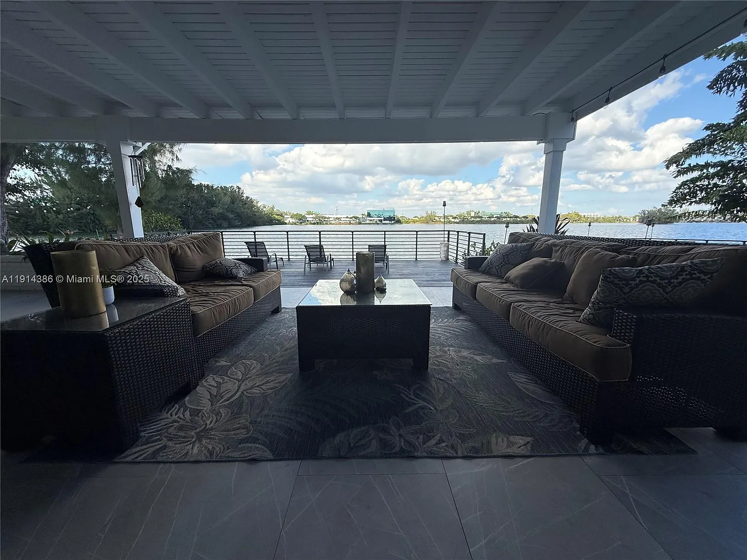Marina Lakes — Photo 4